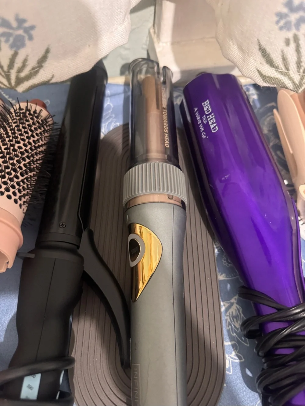 Assorted Women’s Hair Tools